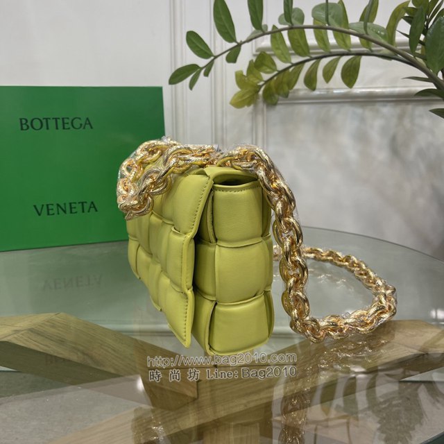 Bottega veneta高端女包 96008奇異果 寶緹嘉新款枕頭鏈條包 BV經典款單肩斜挎手提女包  gxz1230